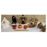 Nice Halloween & Thanksgiving decor - skeletons