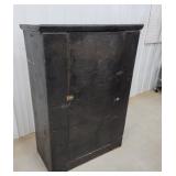 1 door cupboard 36"17"50"