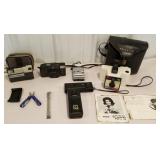 Lot of cameras - Polaroid, Kodak, Challenger, Bell