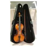 Lafayette violin in case - beautiful