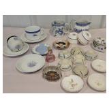 Box misc china - Lefton, Wedgwood, Spode, etc...
