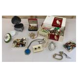 Cigar box w/ costume jewerly, trinket boxes, etc