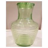 Uranium green glass jar w/ lid - chip on underside