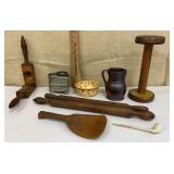 Pastry rollers (handle damaged on 1), creamer,