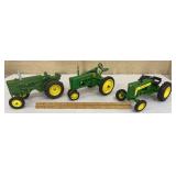 3 Ertl John Deere tractors