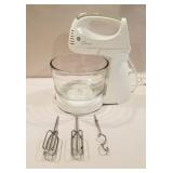GE mixer with bowl,