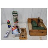 Thermos, told, shoe lasp, boxes