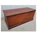 Early dovetailed blanket box 38"17"15"