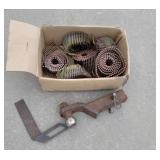 Coil nails, hitch, square