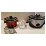 2 Crock Pots , toastmaster, Hamilton Beach and a