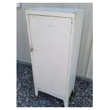 1 door tin cabinet 18"12"44"