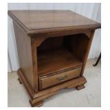 Night stand22"16"25"