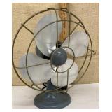 Retro industrial Polar Cub