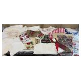 Kitchen towels, linens & doilies