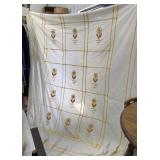 Pretty chenille bedspread w/ yellow flowers -