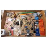 Box very miscellaneous junQue - keys, pipes,