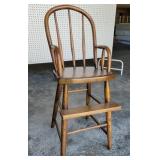 Bentwood youth chair 35in tall