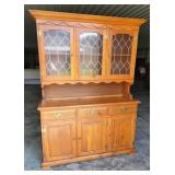 2 piece hutch - Very Pretty in person 56x17x76