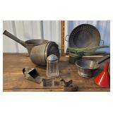 Box early tin kitchenware