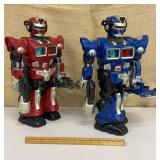 2 Cybertronix walking turbo fighter robots