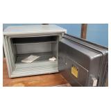 Guardian safe opens w/key only, no combo 17"15"14"