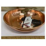 Lrg Italy Cu Artigiana copper bowl w/ nutcracker