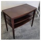 Mersman end stand 26"14"23"