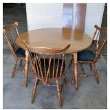 Table, 3 chairs & 2 leaves