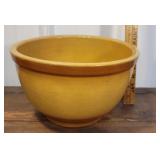 Large Watt pottery bowl - cracked