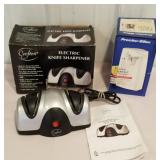 Proctor silex power can opener , Crofton knife