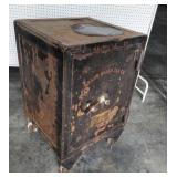 Grand union tea co safe w/combo aprx 800 pounds