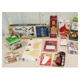 Kitchen items, salsa maker, stuffed burger maker,