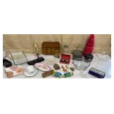 Households - baking dishes, platters, trinkets etc