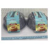 Nordic ware Bundt cake keepers/carriers