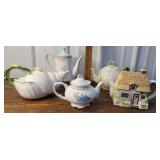 5 teapots