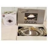 New little salad and herb spinner, Oneida oval