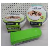 2 chill & serve bowls, onion cutter