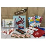 Box of crab/seafood related decor etc