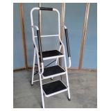 3 step folding step ladder