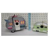 2 camper birdhouses