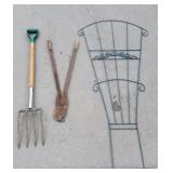 Pitchfork, loppers garden rack
