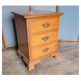 3 drawer nightstand 20x15x26