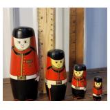 Stacking Russian dolls - set of 4