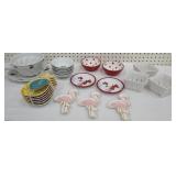 Box cute china - flamingos, chickens, china pint