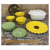 Pretty sunflower plates & bowls & Ralph Lauren
