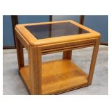 Glass top end table 24"20"20"t