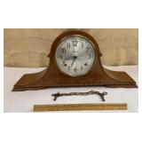 Sessions mantle clock w/ keys