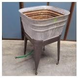 Galvanized wash tub with stand
