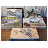 5 Unassembled models - airplanes - they appear to