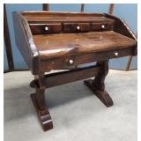 Pine desk 41"24"39"